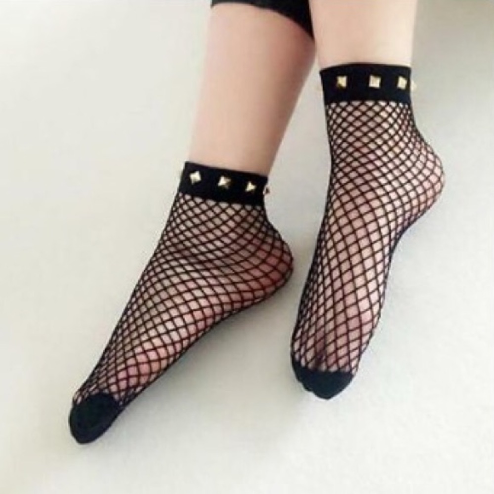 Mesh Fishnet Ankle Socks with Gold Rivets